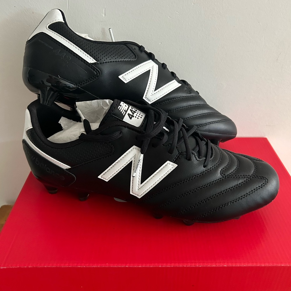 New Balance Men's 442 Team FG Soccer Shoe